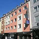 Premiere Classe Am Kieler Schloss Hotel 2*