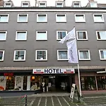 Premiere Classe Am Kieler Schloss Hotel 2*