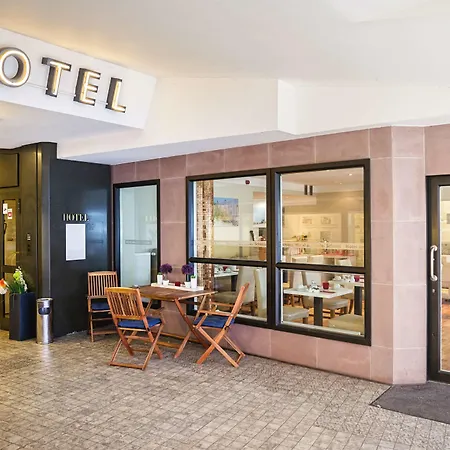 Am Kieler Schloss By Premiere Classe Hotel