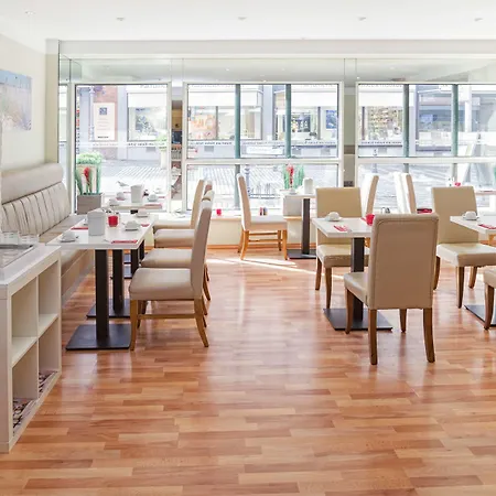 ホテル Am Kieler Schloss By Premiere Classe キール