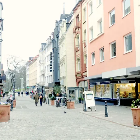 Am Kieler Schloss By Premiere Classe 2*