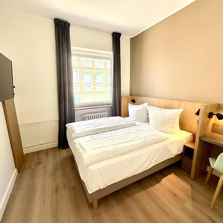 Am Kieler Schloss By Premiere Classe