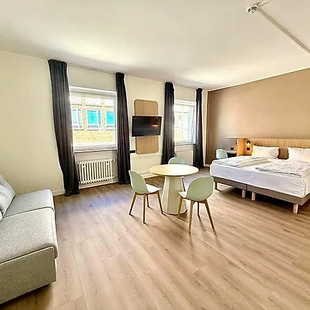 Am Kieler Schloss By Premiere Classe מלון קיל