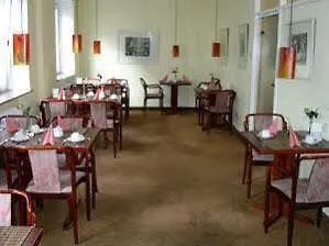 Am Kieler Schloss By Premiere Classe Отель Киль
