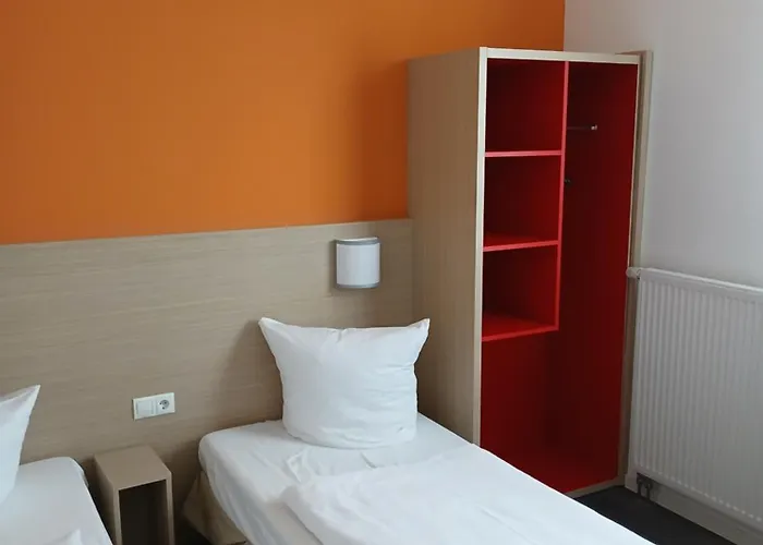 Hotel Am Kieler Schloss By Premiere Classe Kiel