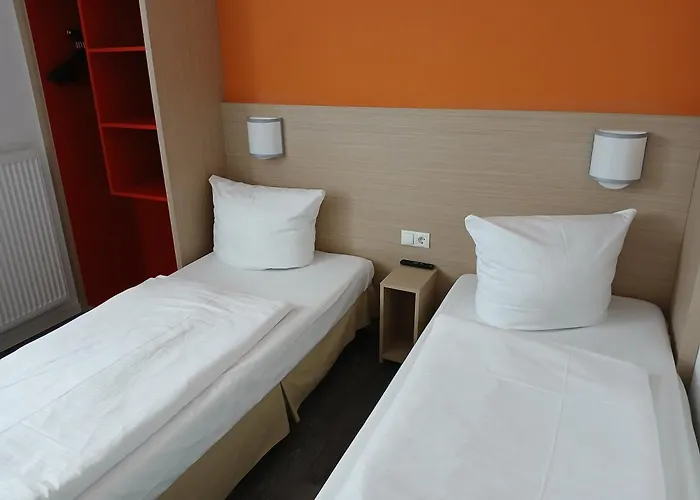 Am Kieler Schloss By Premiere Classe 2*