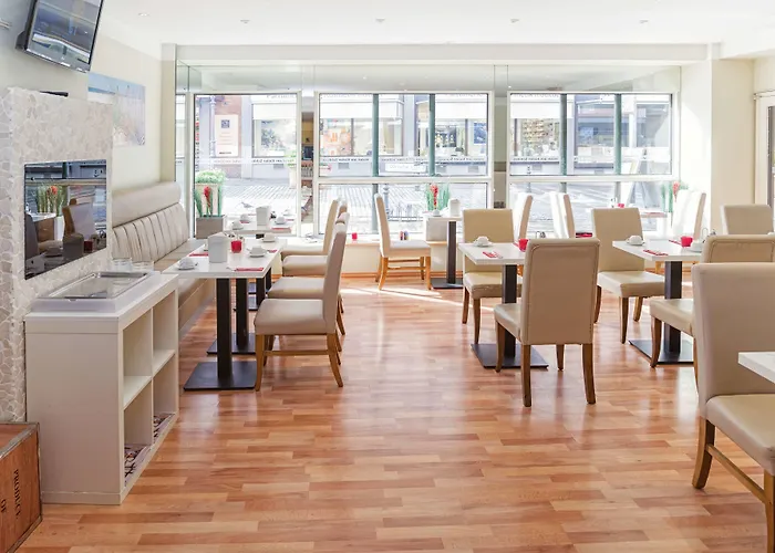 ホテル Am Kieler Schloss By Premiere Classe キール