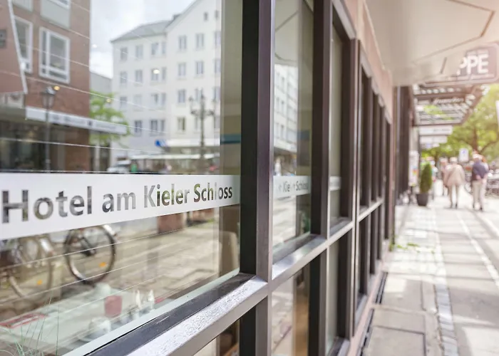 Am Kieler Schloss By Premiere Classe Kiel