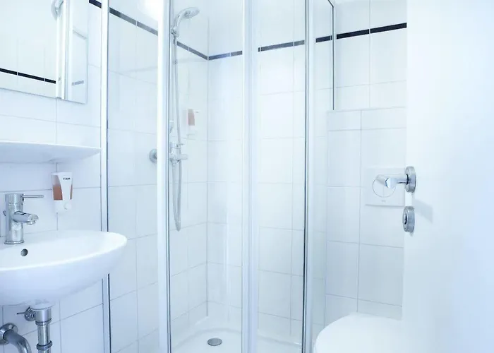 Am Kieler Schloss By Premiere Classe 2*