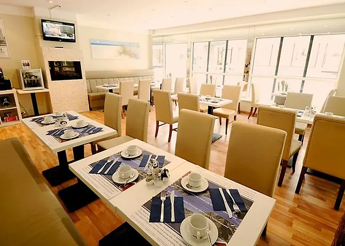 Hotel Am Kieler Schloss By Premiere Classe 2*