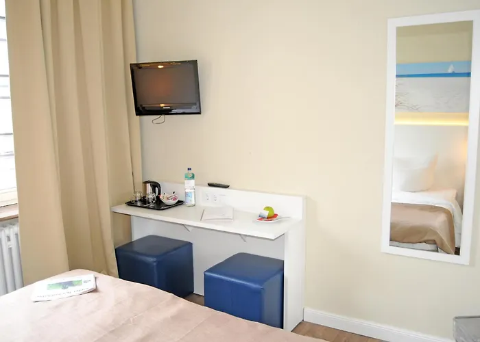 Am Kieler Schloss By Premiere Classe 2* キール